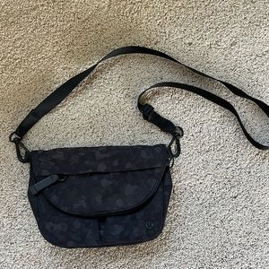 Lululemon All Night Festival Bag 5L